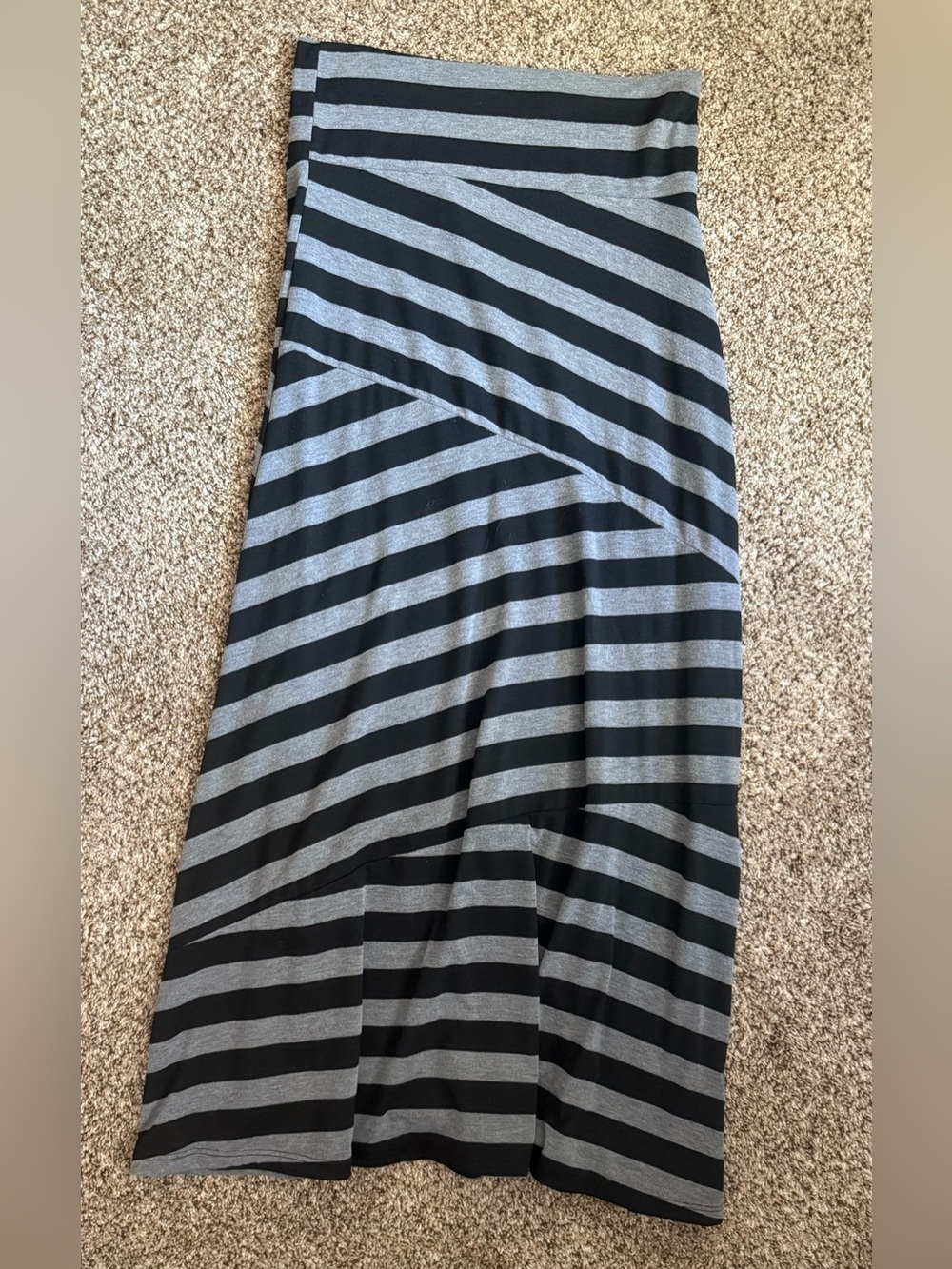 Black and gray stripe maxi skirt flowy size large
